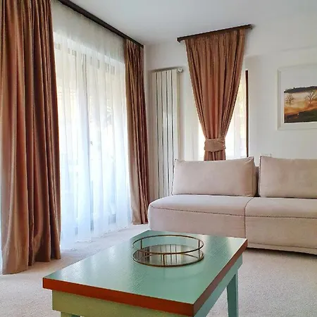 Maison d'hôtes Casa Varful Cu Dor 2*